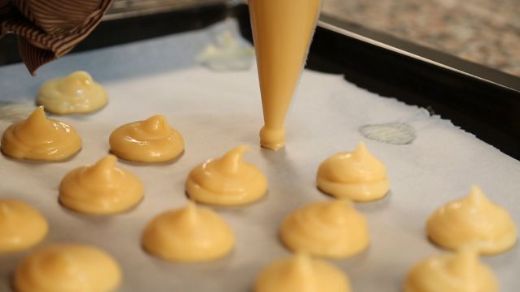 Profiterol Hamuru Nasıl Pişirilir Profiterol Hamuru Nasıl Pişirilir