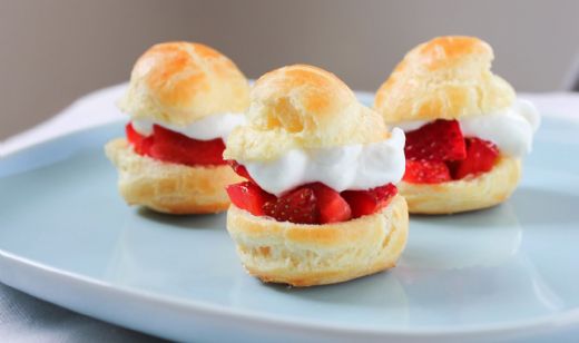 Çikolatalı Profiterol Tarifi Çikolatalı Profiterol Tarifi