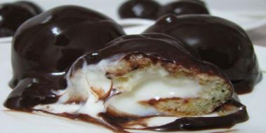 Etimekli Yalancı Profiterol Tarifi ve Malzemeleri Etimekli Yalancı Profiterol